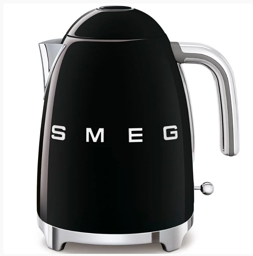 Smeg%20Kettle%20-%20Su%20Isıtıcı%20RENK%20:%20SİYAH